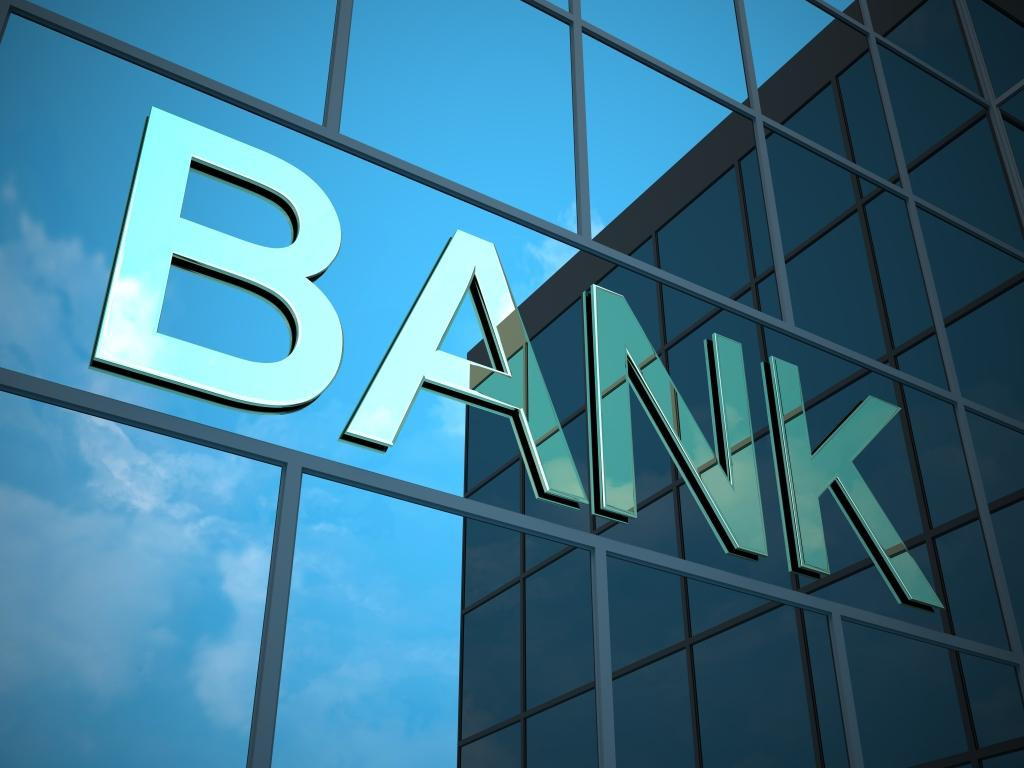 Azerbaijani banks switch to enhanced mode of operation