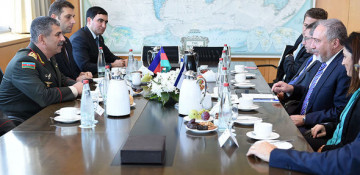 Azerbaijan's Minister of Defense meets his Israeli counterpart