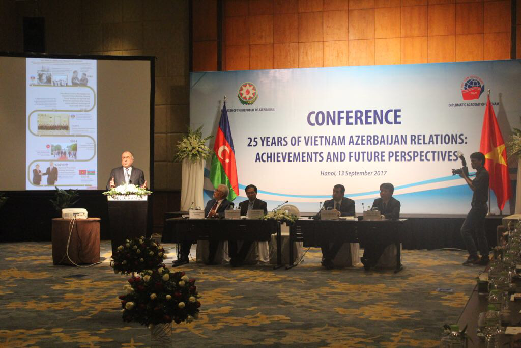 Azerbaijani FM speaks at conference dated to 25 years of Vietnam-Azerbaijan relations