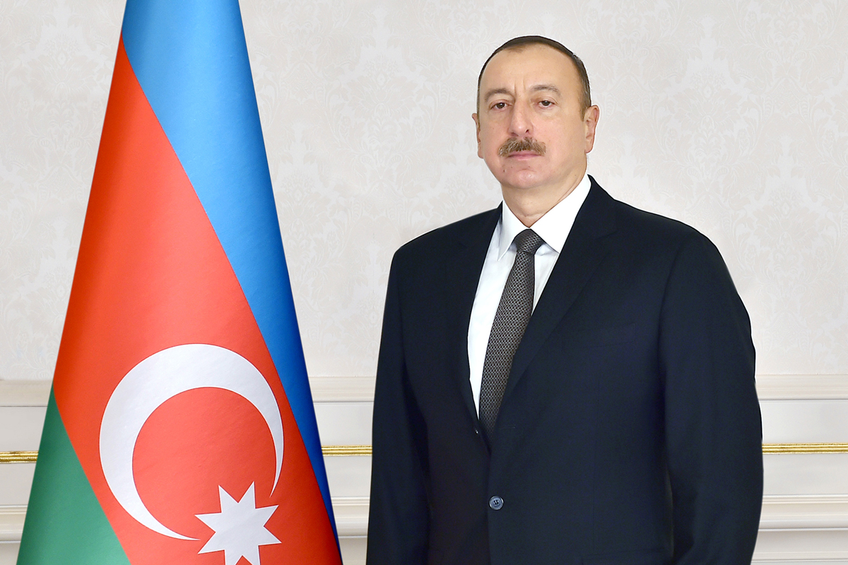 President Ilham Aliyev congratulates Jewish community