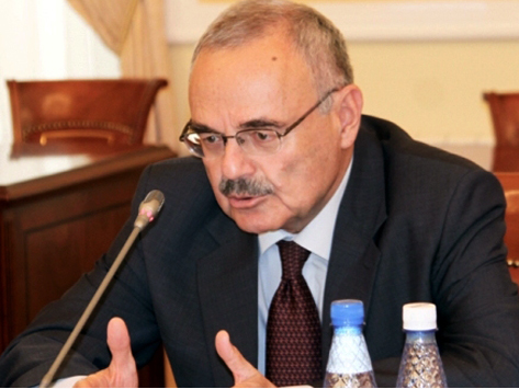 Azerbaijani gov't discusses 2018 state budget