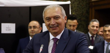 Istanbul elects new mayor