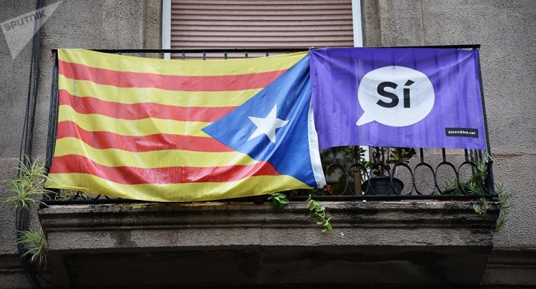 Hundreds gather near Spanish embassy in Paris