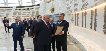 Speaker of Azerbaijani Parliament visits Great Patriotic War Museum in Minsk