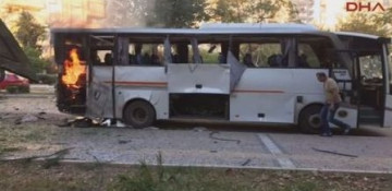 12 wounded in bomb attack against police shuttle in Turkey’s Mersin