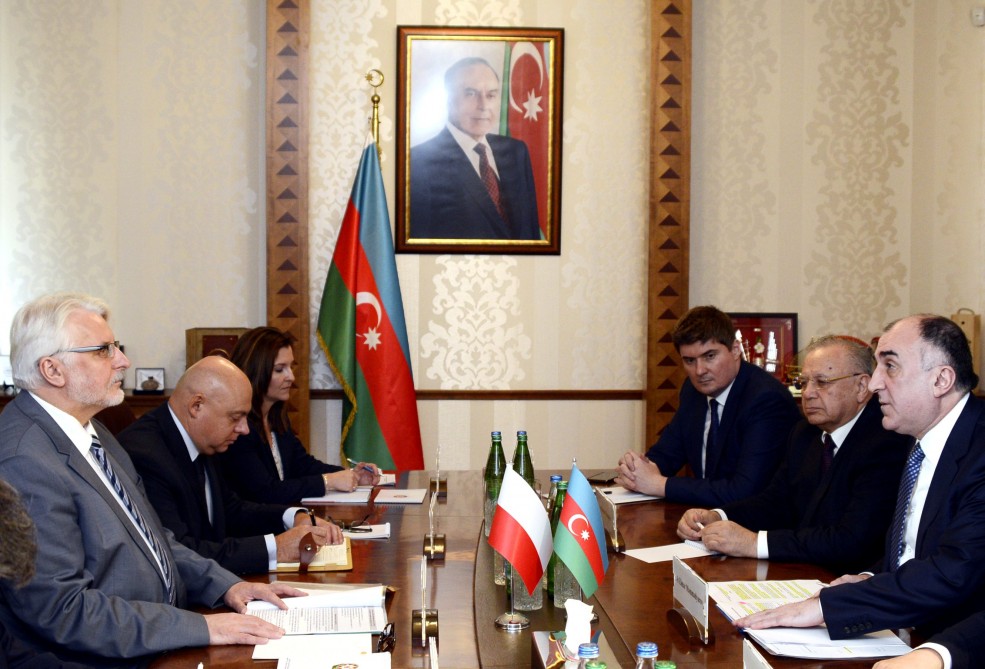 Azerbaijan, Poland enjoy high-level political ties
