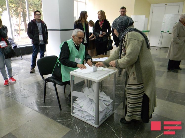 Azerbaijani CEC reps observe local elections in Georgia