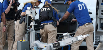 Azerbaijani State Security Service detains foreign currency smugglers