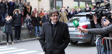 Spanish court orders detention of 8 former Catalan ministers