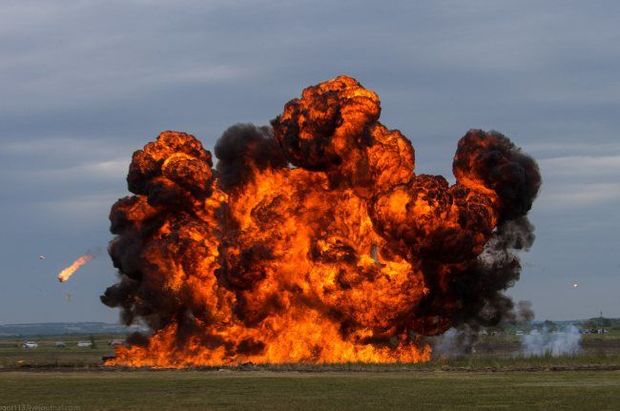 Powerful explosion hits armory of the Armenian army: 12 dead