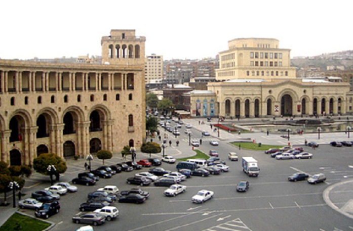 Armenian students storm streets to protest changes to conscription laws