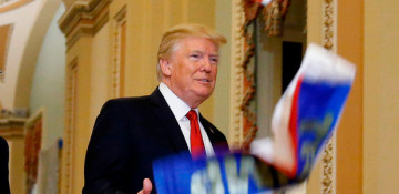 Trump urges U.N. council to renew Syria chemical arms inquiry