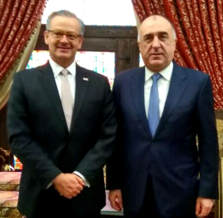 Azerbaijan's FM meets his Costa Rican counterpart
