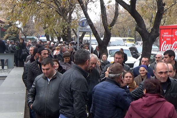 Protest action in Yerevan: We will not send children to Karabakh! - VIDEO