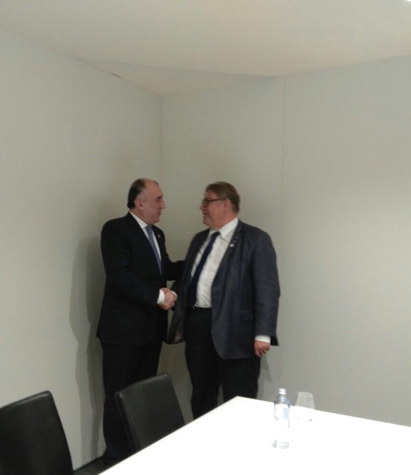 Foreign Minister Elmar Mammadyarov meets with his Finnish counterpart Timo Soini