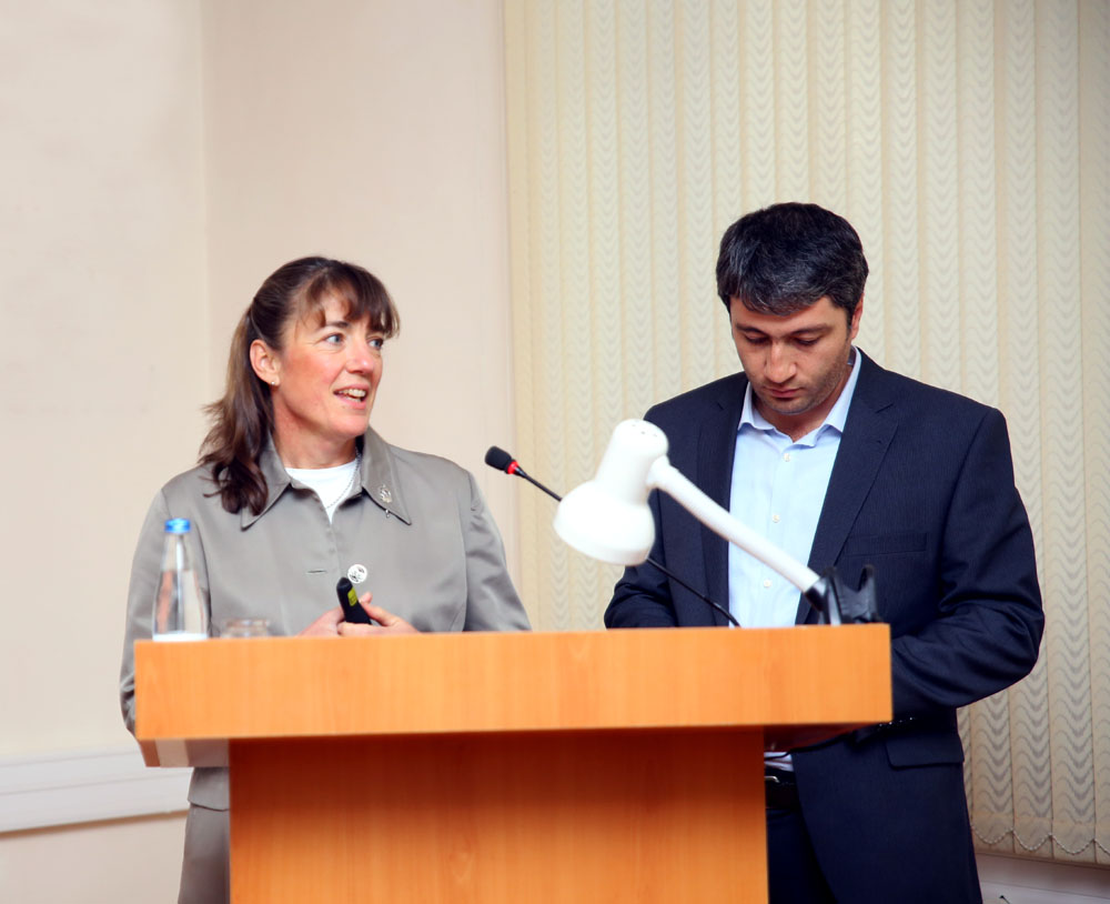 NASA's female astronaut visited the Azerbaijan Armed Forces Military College