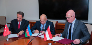 Railway freight carriers of Azerbaijan, Austria, Turkey sign memo