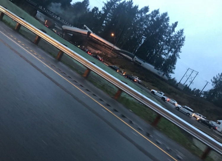 Amtrak passenger train reportedly derails in Washington State