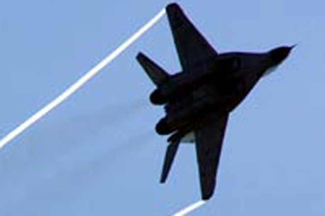 Polish fighter jet missing, search underway