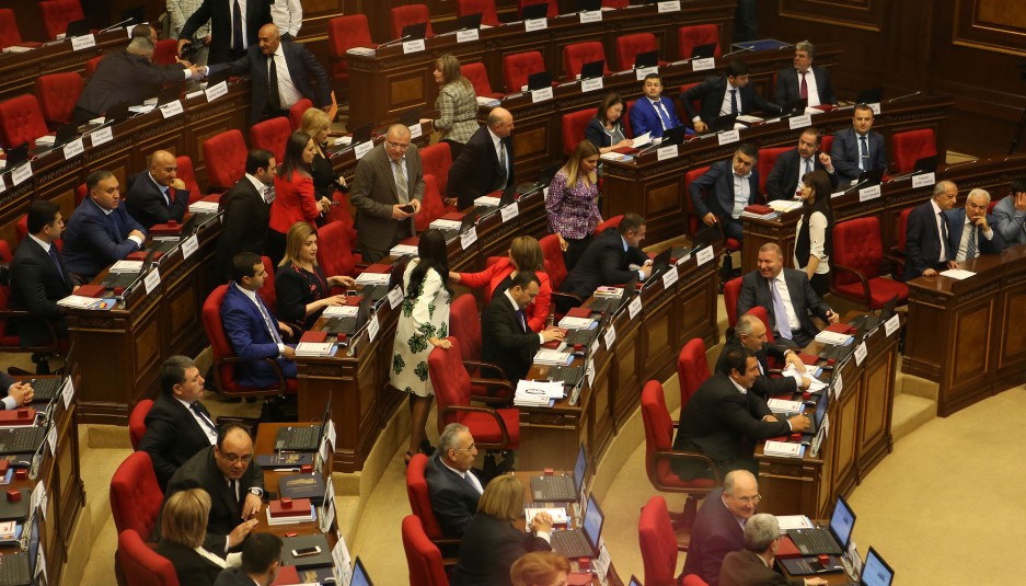 Armenian Parliament passes amendments to judicial code after scandal