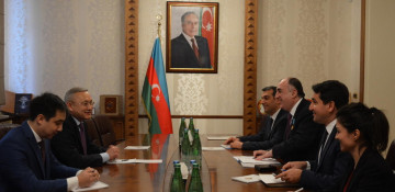 Kazakh ambassador presents medal to Azerbaijani FM 