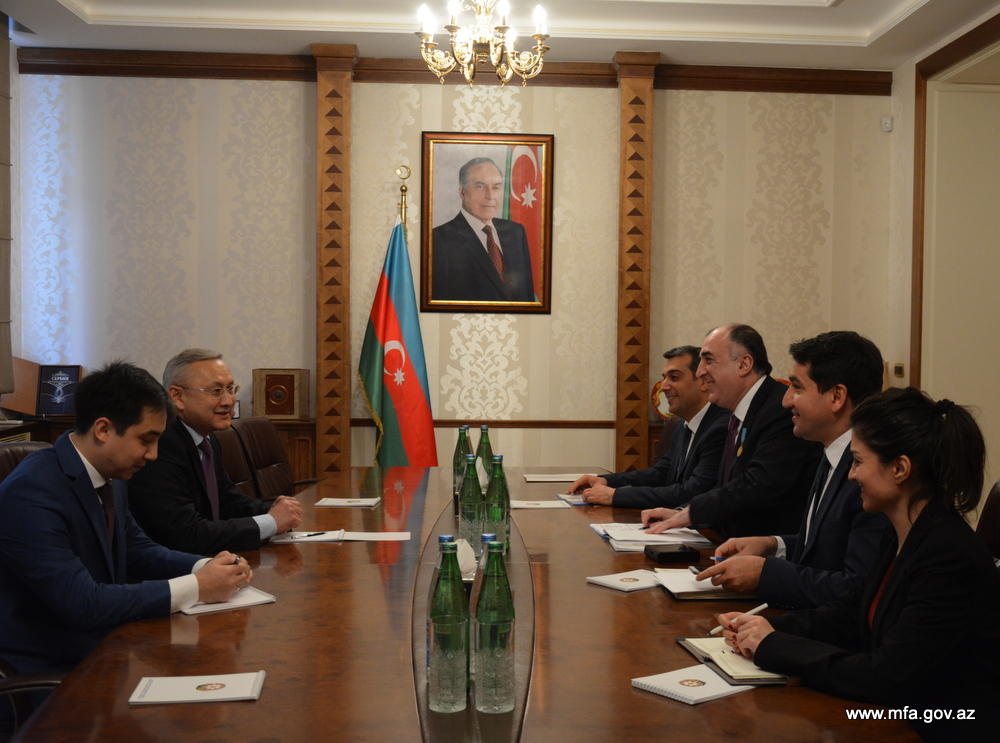 Kazakh ambassador presents medal to Azerbaijani FM 