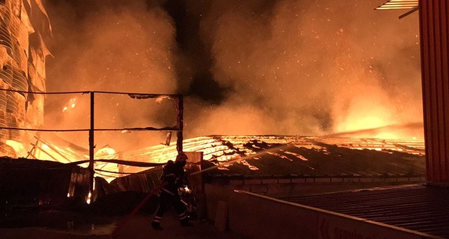 Fire breaks out at factory warehouse in Turkey's Kocaeli