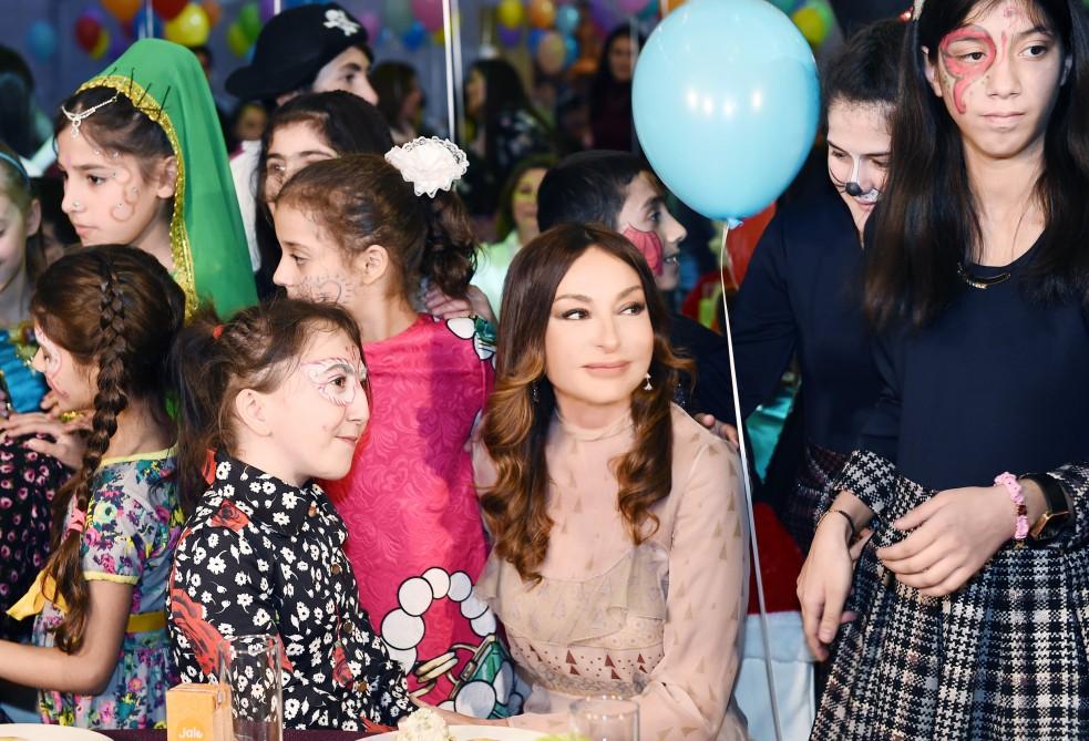 Heydar Aliyev Foundation arranges annual New Year party for children