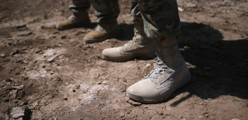 U.S. military to accept transgender recruits on Monday: Pentagon