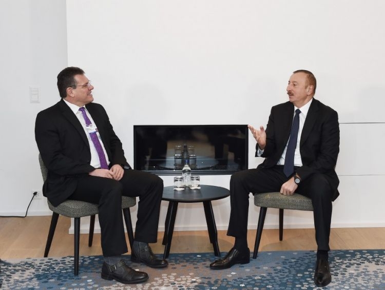 Azerbaijani president meets with European Commission Vice-President for Energy Union
