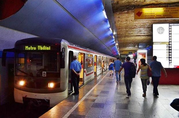 Tbilisi metro station: 7 injured as ceiling collapses 