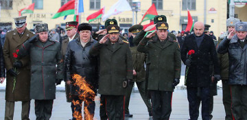 Azerbaijan Defense Minister take part in the events dedicated to the 100th anniversary of the Armed Forces of Belarus