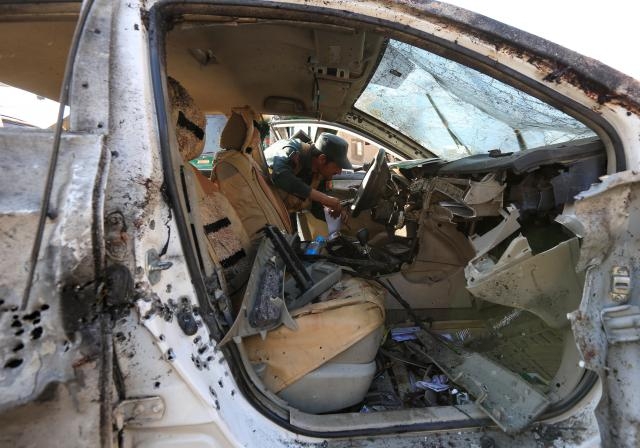 Suicide bomber kills Muslim official in Afghan city