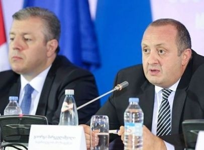 Georgian president and prime minister extend condolences to Azerbaijani president