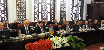 Tehran hosts meeting of Azerbaijan-Iran State Commission