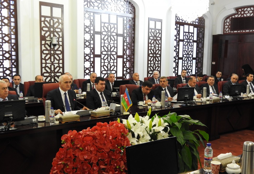 Tehran hosts meeting of Azerbaijan-Iran State Commission