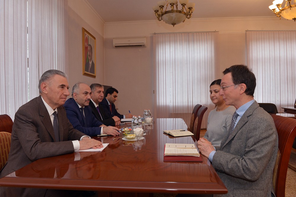 Azerbaijan, UNCHR discuss cooperation