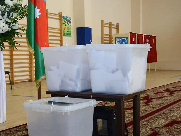 Azerbaijan’s CEC accredits 890 int’l observers for presidential election