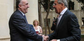 Mammadyarov, Lavrov discuss bilateral relations in phone call