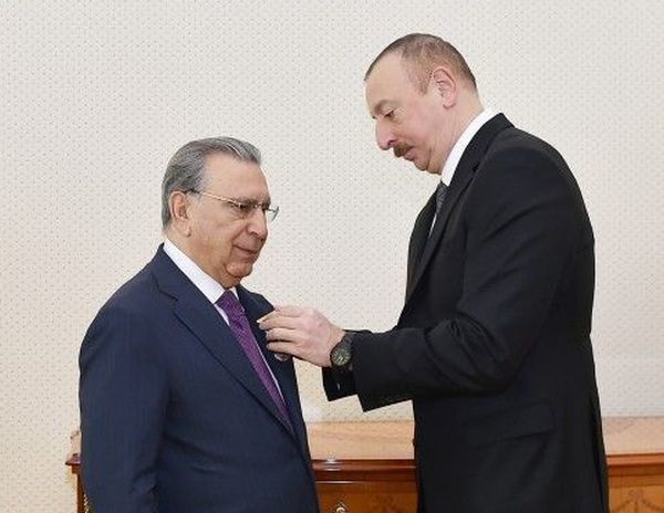 President Ilham Aliyev awards Ramiz Mehdiyev “Shohrat” Order