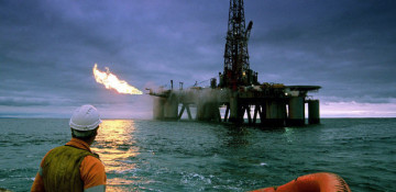 Oil prices jump after U.S. walks away from Iran nuclear deal 