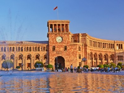 Protests staged outside Armenia government building 