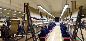 President Ilham Aliyev allocates AZN 2M for construction of carpet weaving workshop in Goranboy region