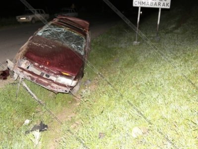 Car rolls over in Armenia, 1 serviceman dead 