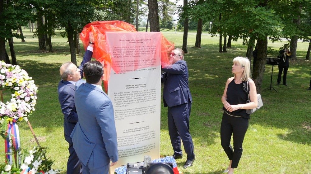 Memorial plaque dedicated to victims of Khojaly genocide opened in Slovenia