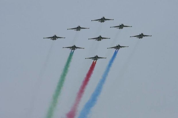 Azerbaijan’s military aircraft, helicopters continue preparations for parade