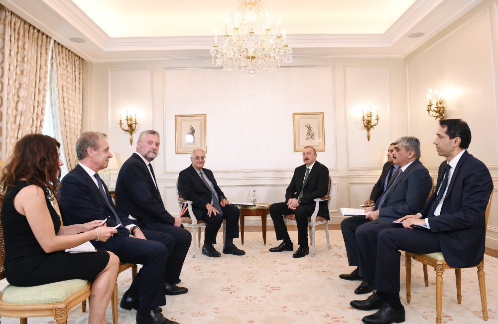 President Ilham Aliyev met with Chairman and CEO of Naval Group in Paris