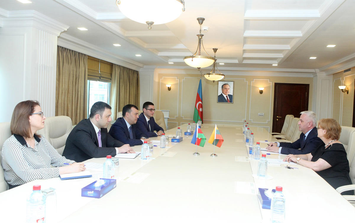 Azerbaijan, Lithuania to sign agreement on co-op in labor, social protection