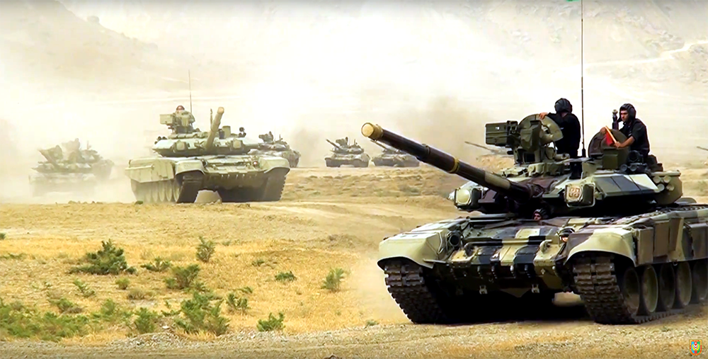 Tank units of Azerbaijan’s armed forces begin intensive training - VIDEO
