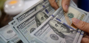 Demand for US dollar decreases in Azerbaijan